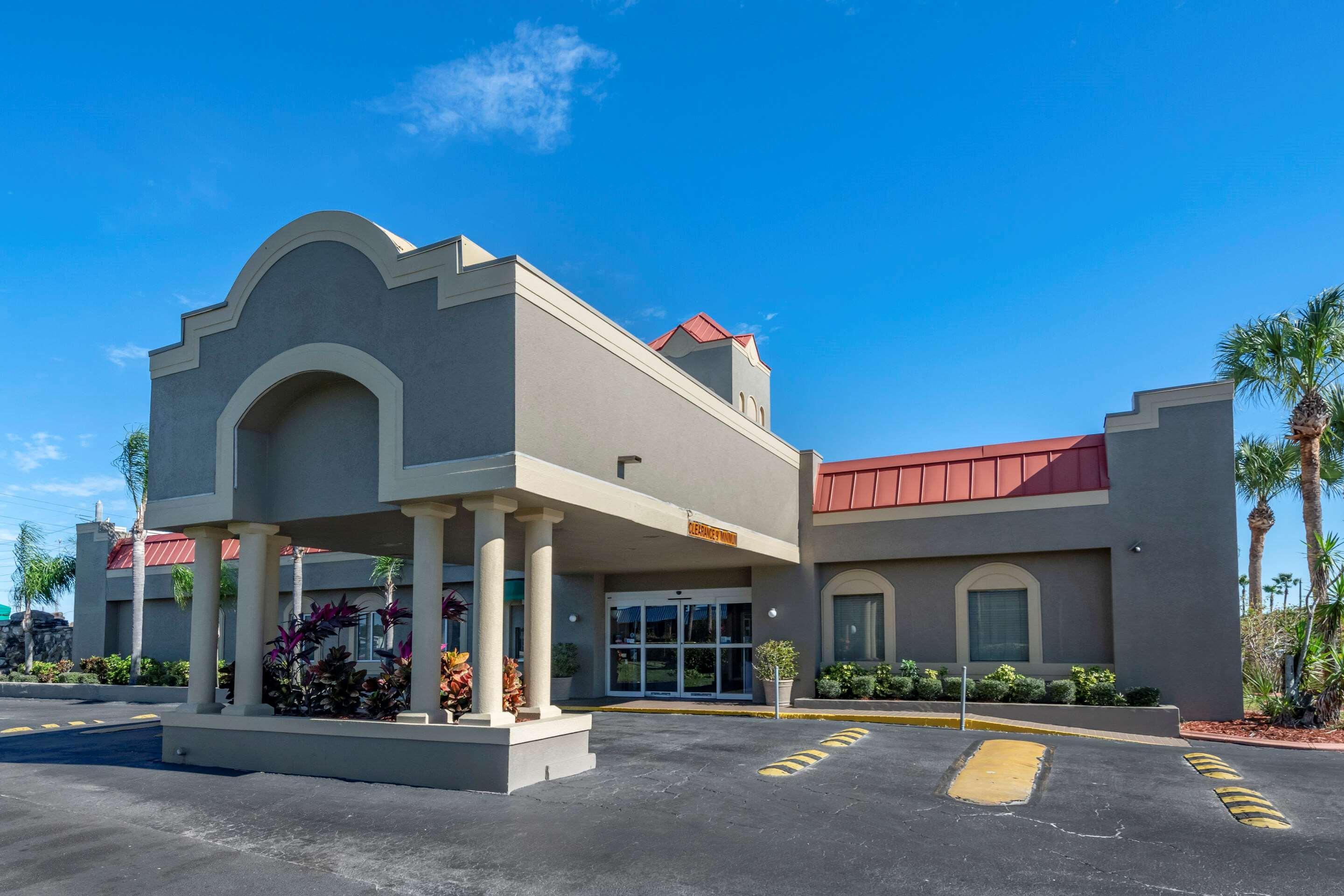 Quality Inn Kennedy Space Center Titusville Exterior photo